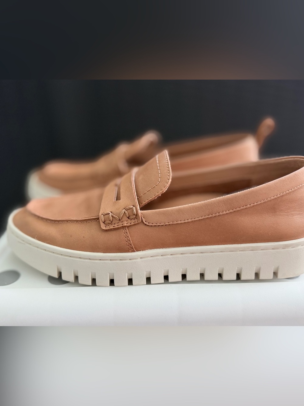 Vionic Uptown Loafer - camel leather - slip on